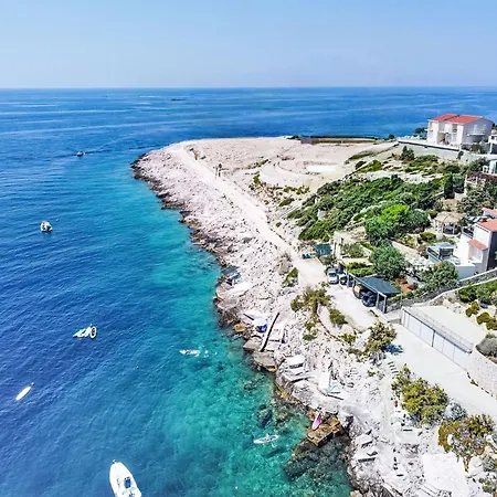 Apartman By The Sea-2 By Interhome
